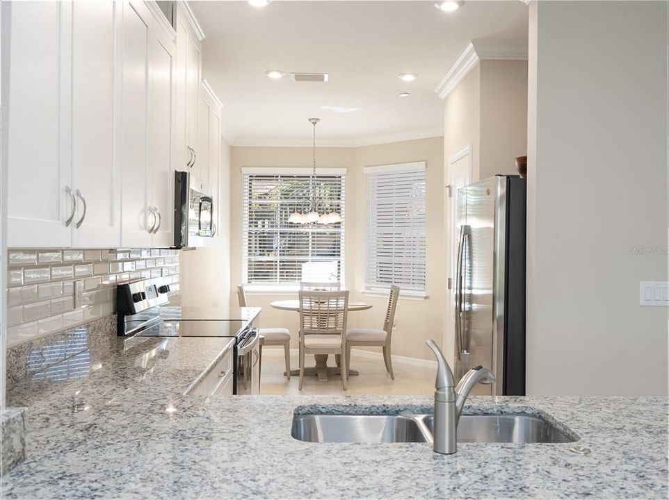 For Sale: $419,900 (2 beds, 2 baths, 1526 Square Feet)