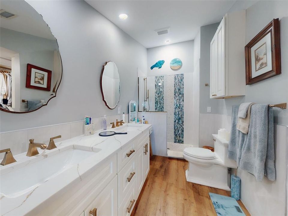 Active With Contract: $525,000 (2 beds, 2 baths, 1068 Square Feet)