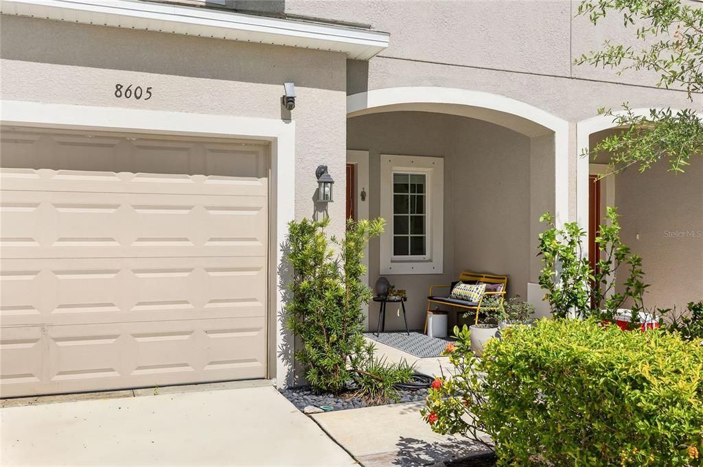 For Rent: $5,800 (3 beds, 2 baths, 1373 Square Feet)
