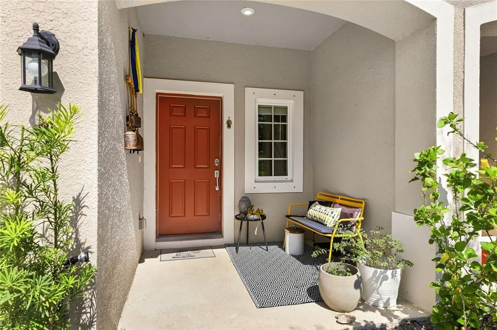 For Rent: $5,800 (3 beds, 2 baths, 1373 Square Feet)