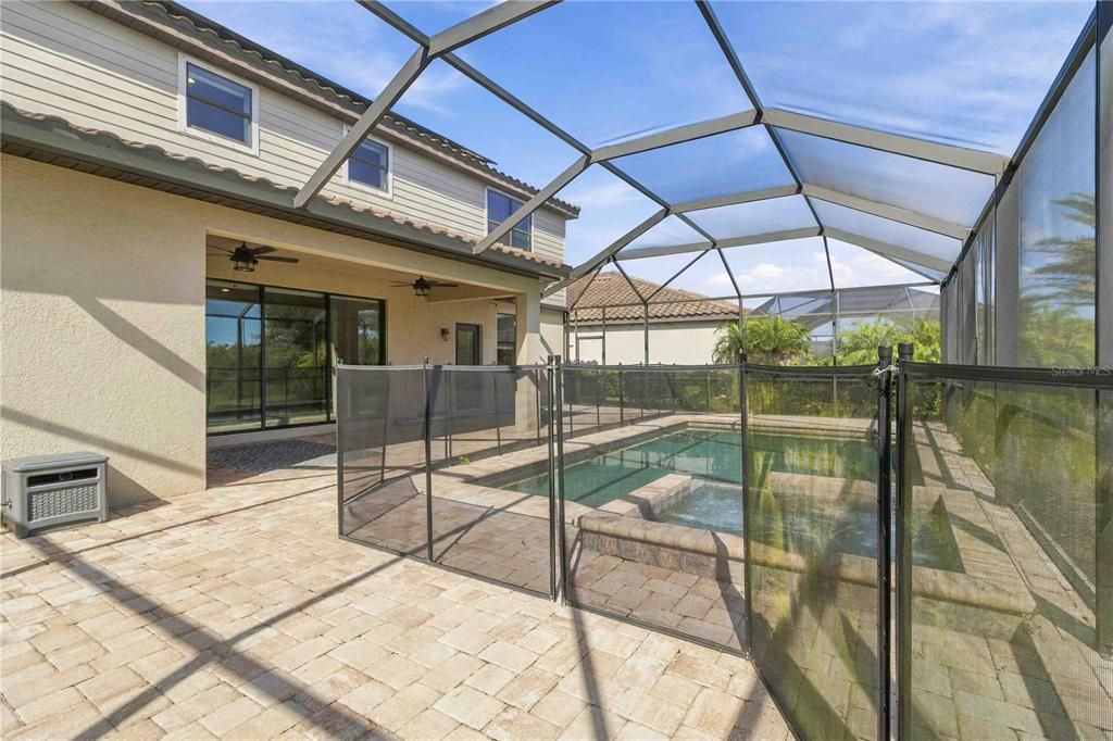На продажу: $879,900 (5 спален, 4 ванн, 3344 Квадратных фут)