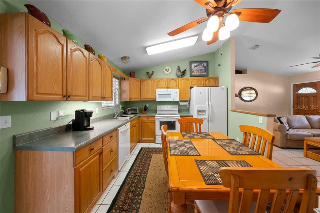 For Sale: $429,900 (4 beds, 3 baths, 1572 Square Feet)