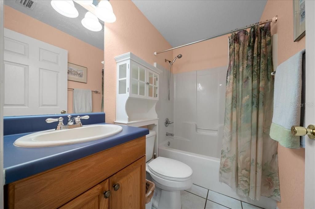 For Sale: $429,900 (4 beds, 3 baths, 1572 Square Feet)