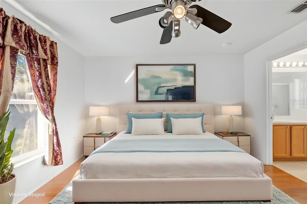For Sale: $265,000 (2 beds, 2 baths, 1387 Square Feet)