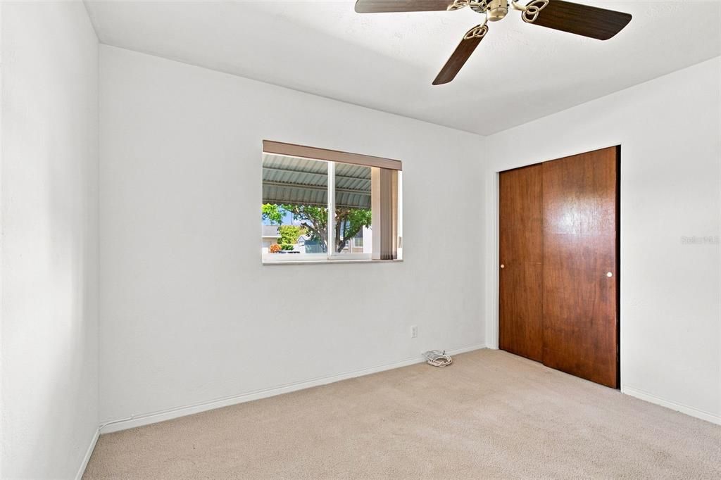 For Sale: $349,900 (3 beds, 2 baths, 1184 Square Feet)