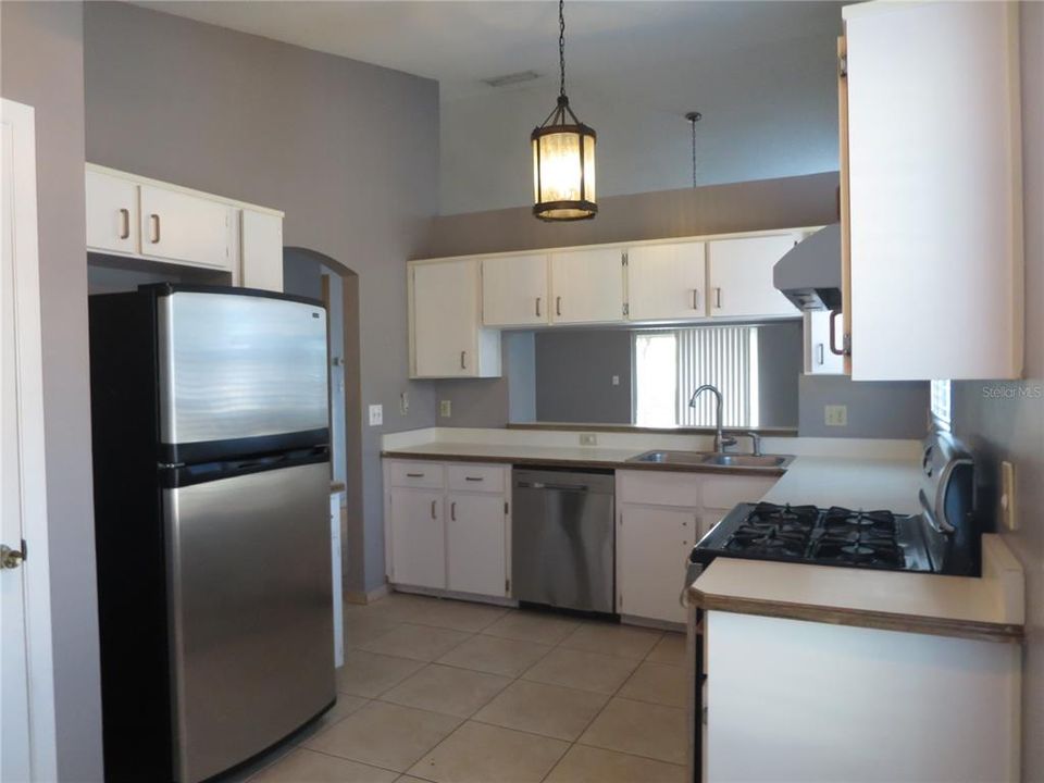 En Venta: $398,000 (3 camas, 2 baños, 1410 Pies cuadrados)