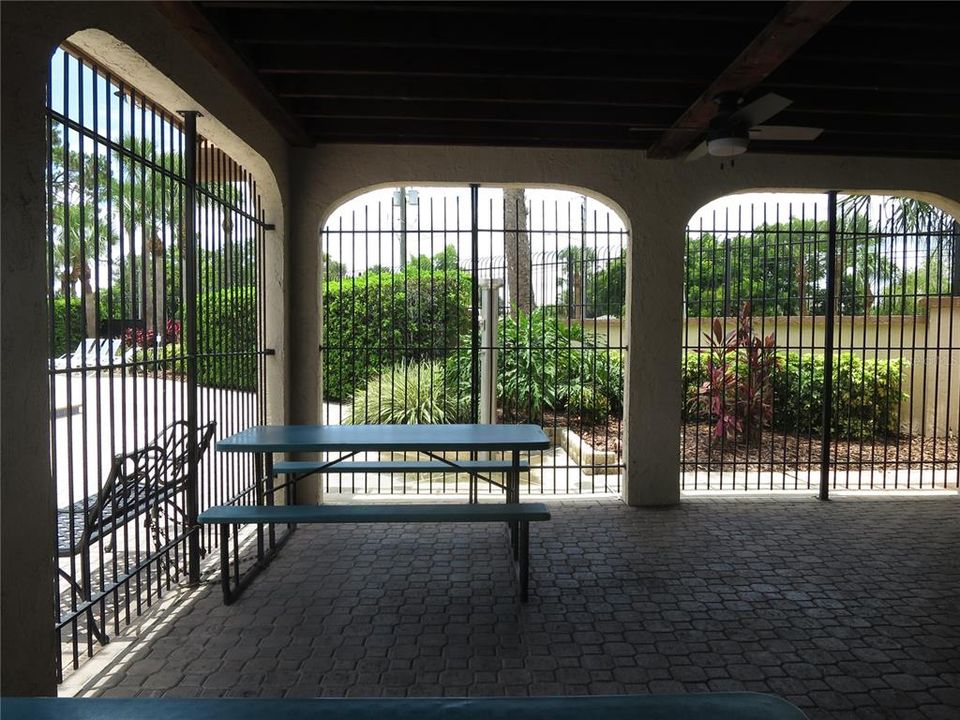 En Venta: $398,000 (3 camas, 2 baños, 1410 Pies cuadrados)