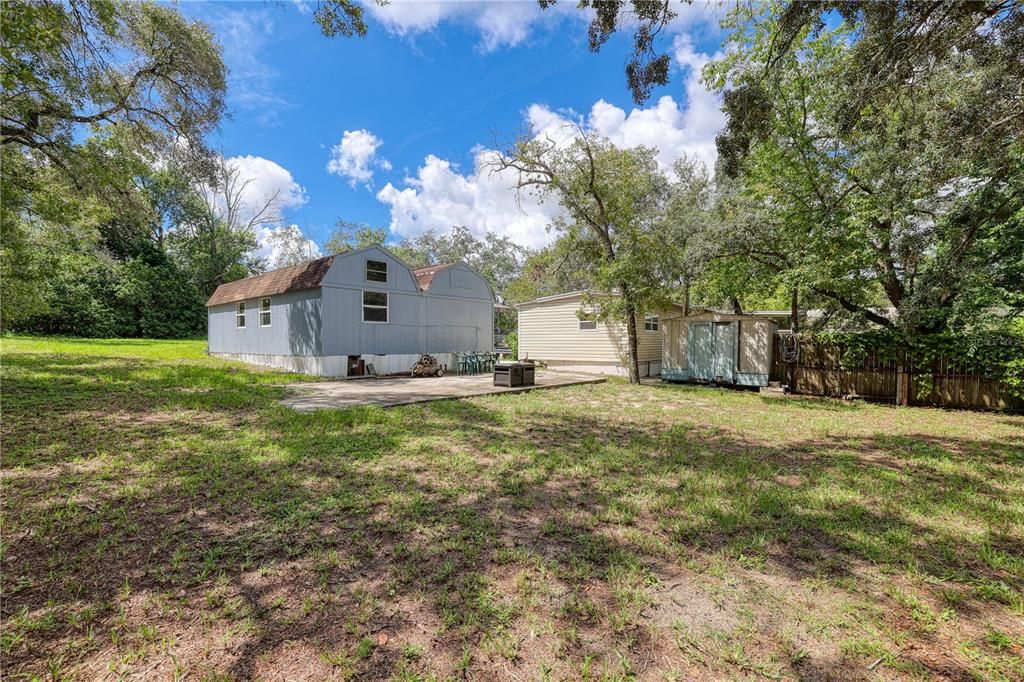 For Sale: $150,000 (2 beds, 1 baths, 672 Square Feet)