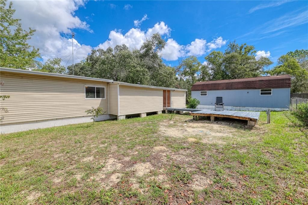 For Sale: $150,000 (2 beds, 1 baths, 672 Square Feet)