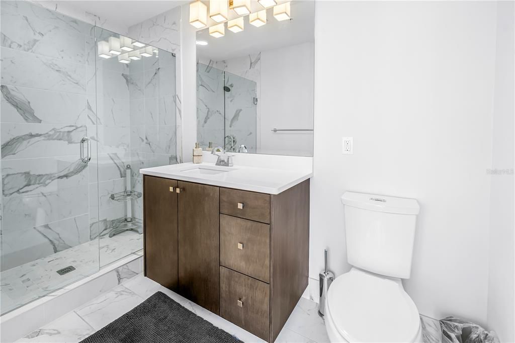 For Sale: $1,895,000 (3 beds, 3 baths, 2120 Square Feet)