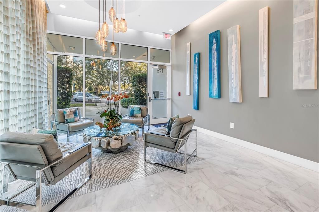 For Sale: $1,895,000 (3 beds, 3 baths, 2120 Square Feet)