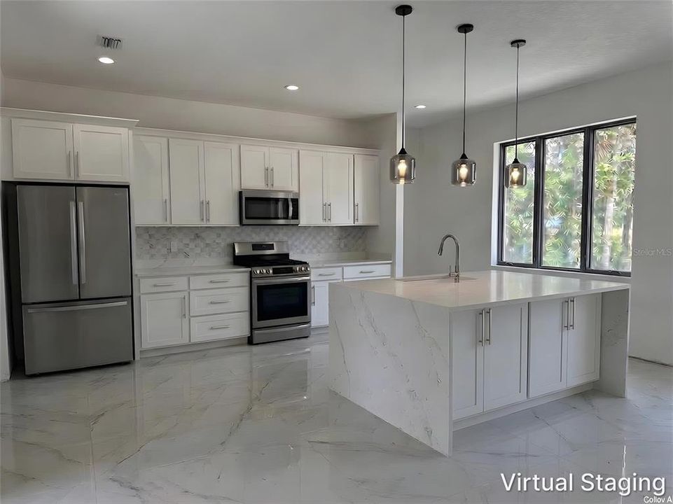 На продажу: $389,900 (3 спален, 2 ванн, 1413 Квадратных фут)