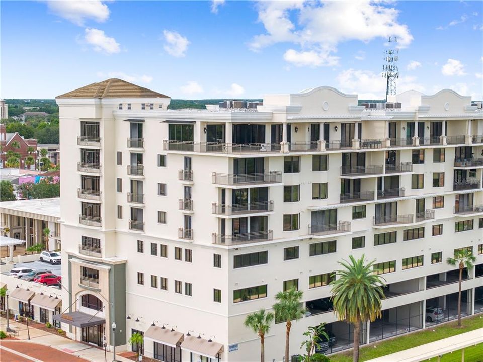 For Sale: $797,500 (4 beds, 3 baths, 3577 Square Feet)