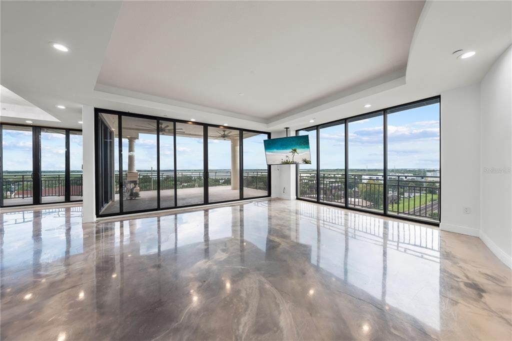For Sale: $797,500 (4 beds, 3 baths, 3577 Square Feet)