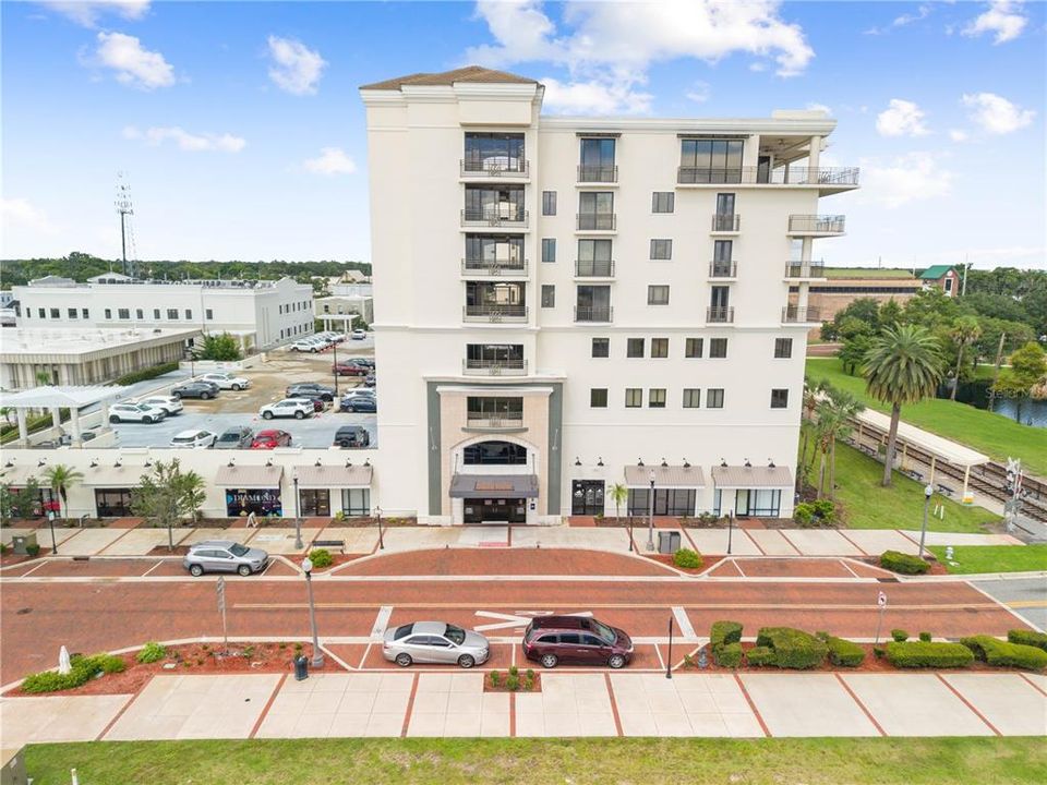 For Sale: $797,500 (4 beds, 3 baths, 3577 Square Feet)