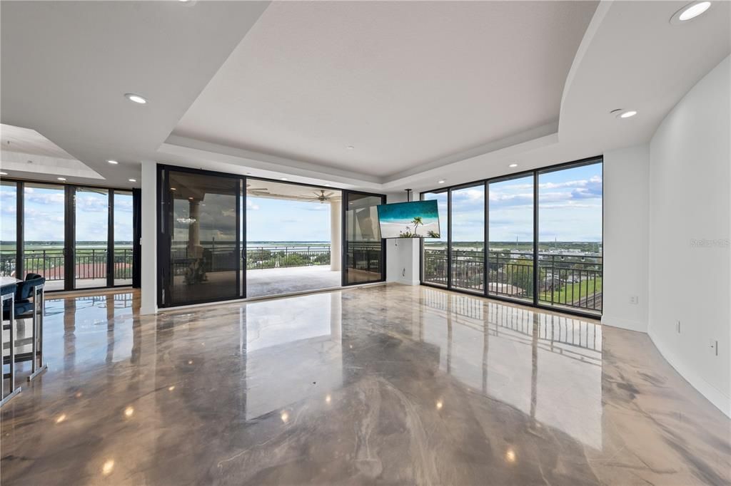 For Sale: $797,500 (4 beds, 3 baths, 3577 Square Feet)