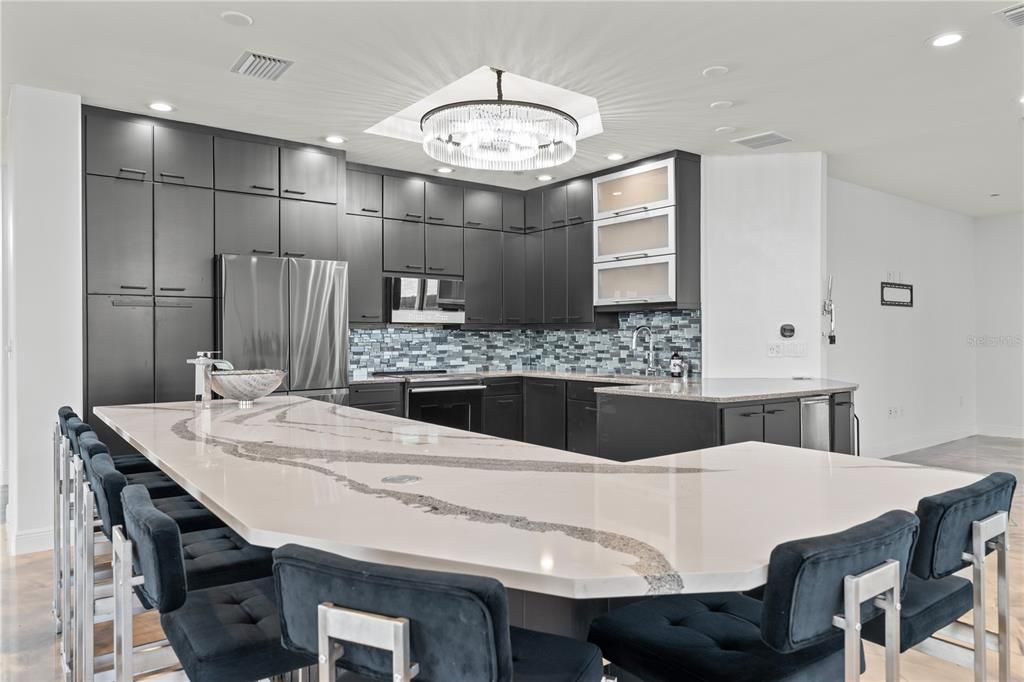 For Sale: $797,500 (4 beds, 3 baths, 3577 Square Feet)