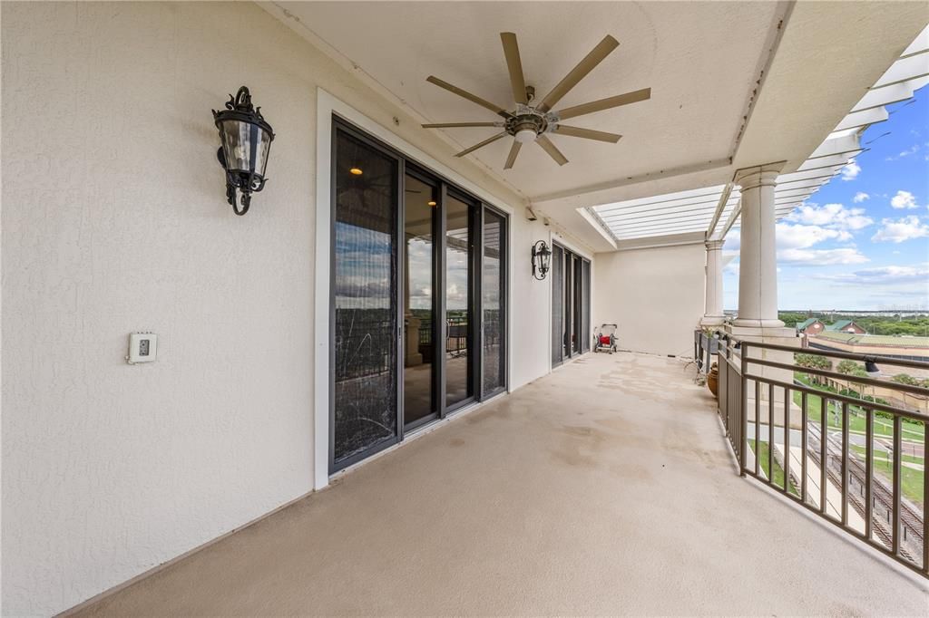 For Sale: $797,500 (4 beds, 3 baths, 3577 Square Feet)