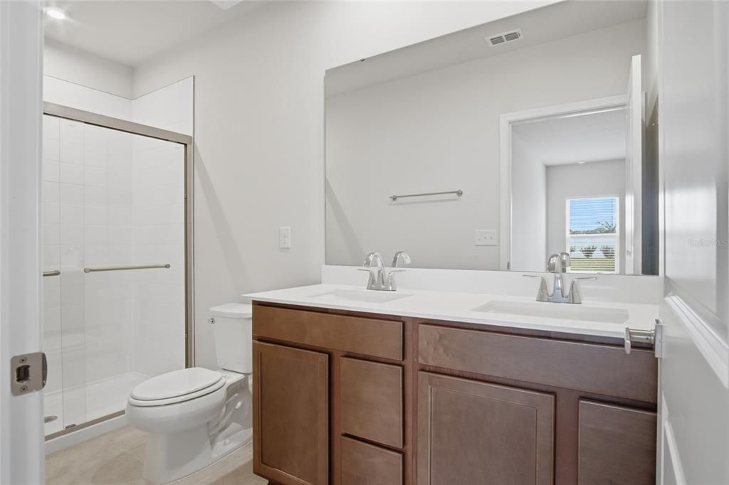 For Rent: $2,200 (4 beds, 2 baths, 1722 Square Feet)