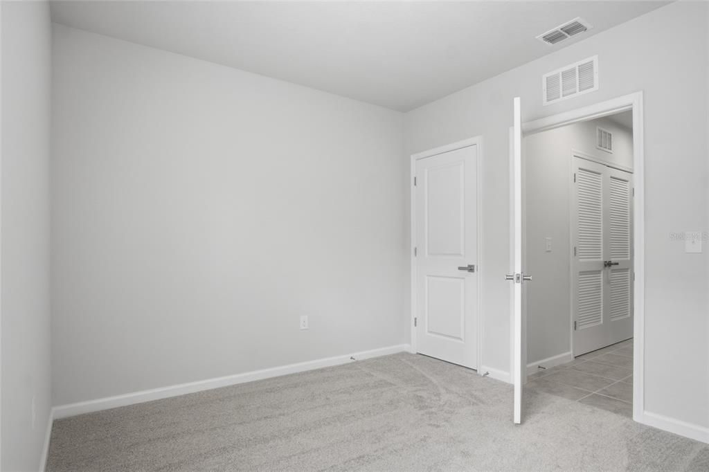 For Rent: $2,200 (4 beds, 2 baths, 1722 Square Feet)
