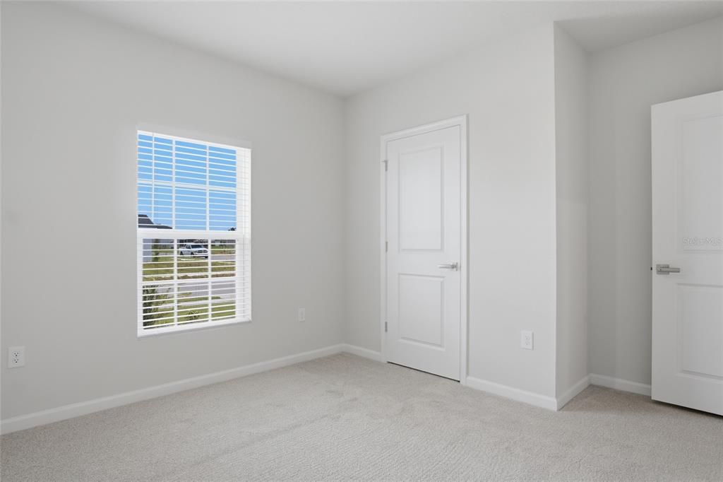 For Rent: $2,200 (4 beds, 2 baths, 1722 Square Feet)