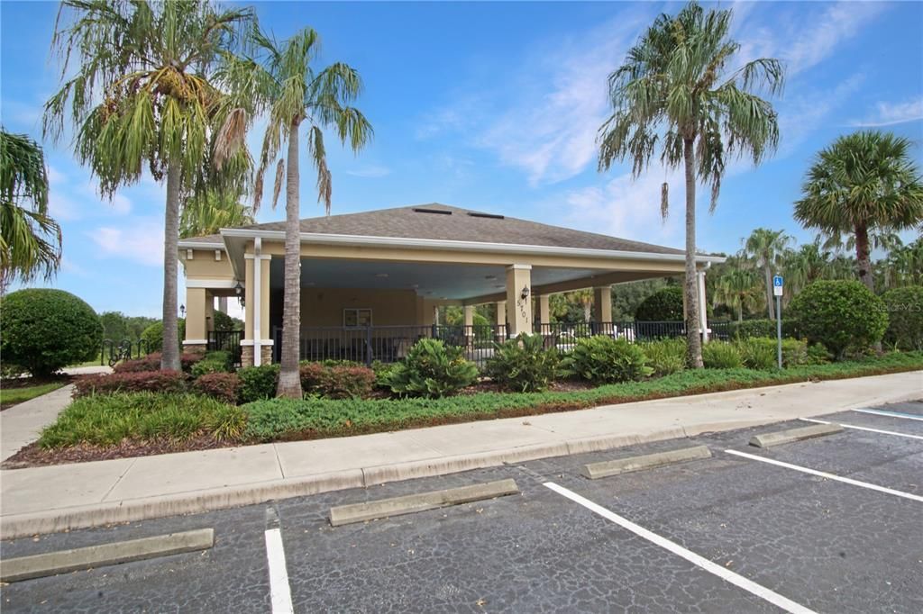 For Rent: $2,175 (4 beds, 2 baths, 1851 Square Feet)