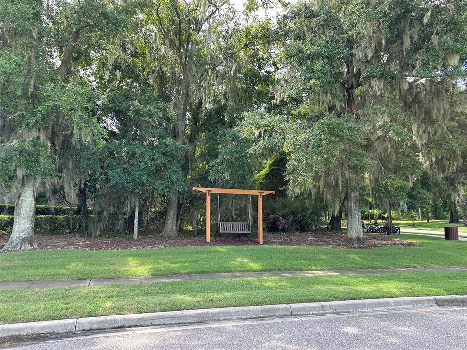 For Sale: $469,000 (3 beds, 2 baths, 1937 Square Feet)