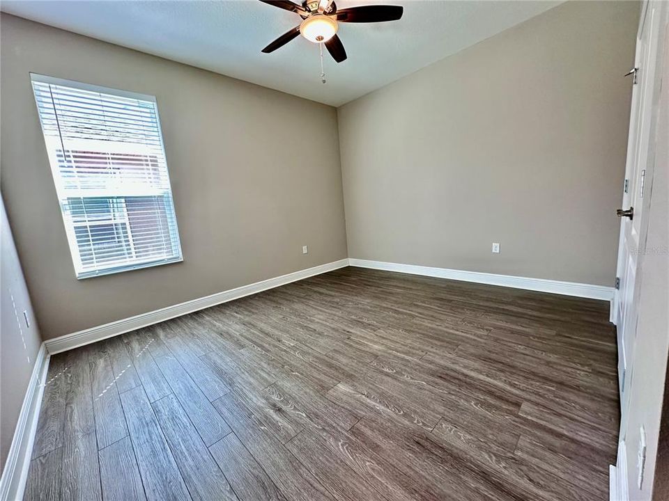 For Sale: $469,000 (3 beds, 2 baths, 1937 Square Feet)