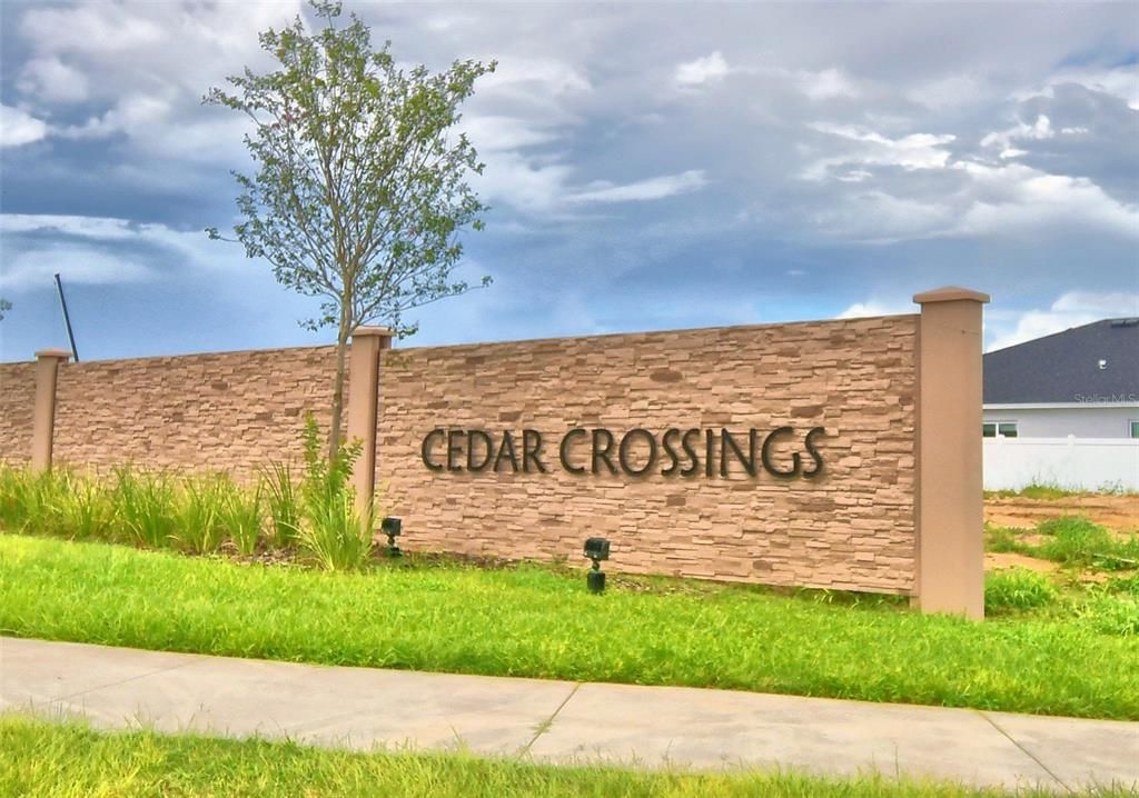 For Sale: $327,000 (4 beds, 2 baths, 1989 Square Feet)