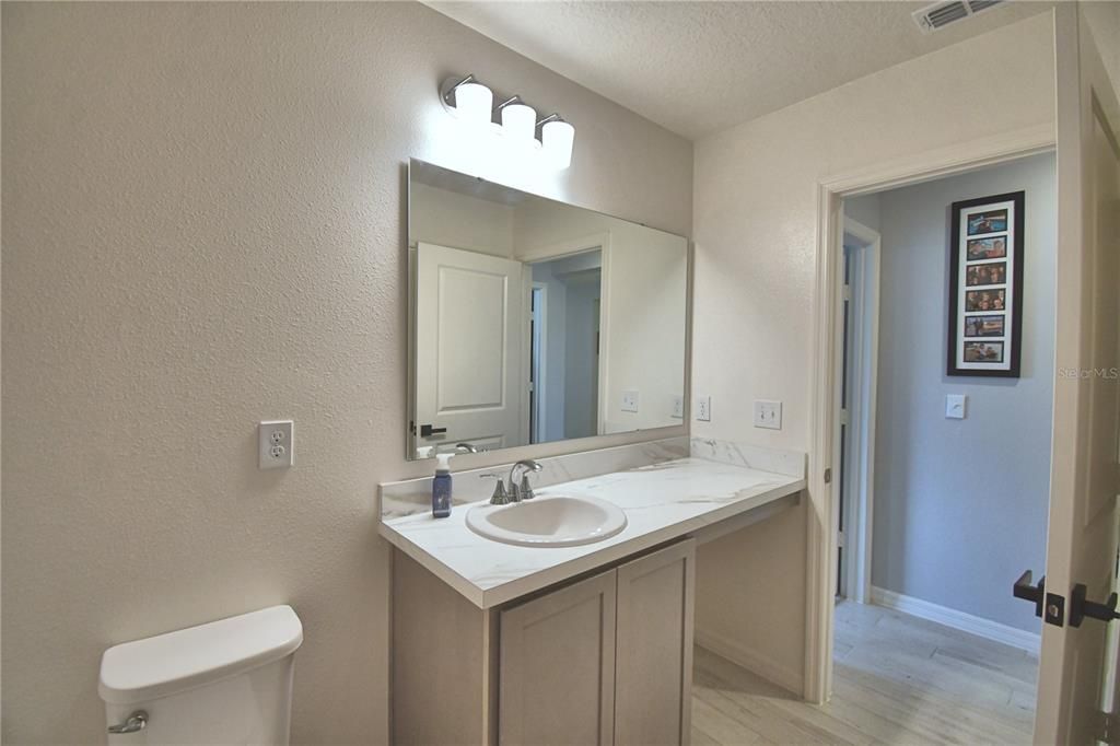 For Sale: $327,000 (4 beds, 2 baths, 1989 Square Feet)
