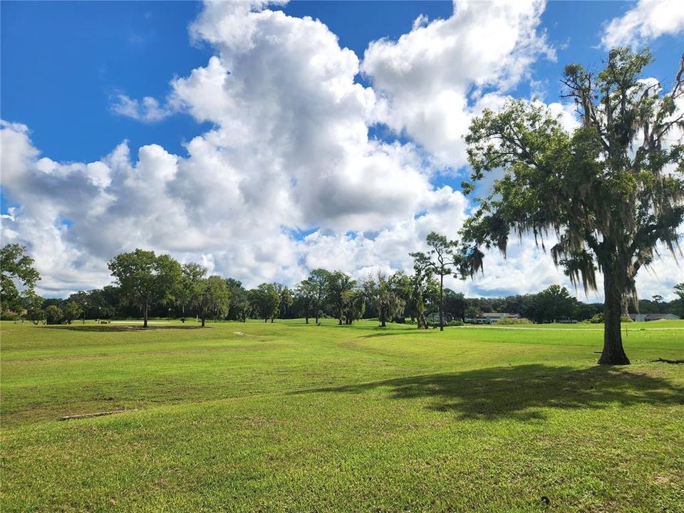 For Sale: $95,000 (2 beds, 2 baths, 885 Square Feet)