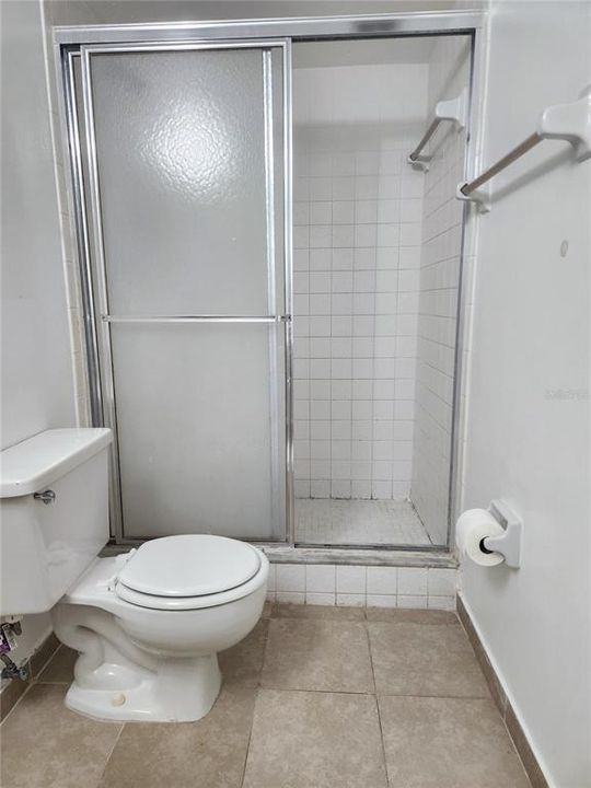 For Sale: $95,000 (2 beds, 2 baths, 885 Square Feet)