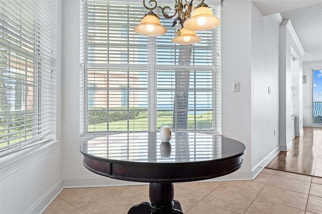 For Sale: $1,650,000 (4 beds, 3 baths, 2500 Square Feet)