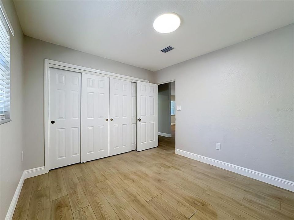 En Venta: $624,999 (4 camas, 2 baños, 1978 Pies cuadrados)
