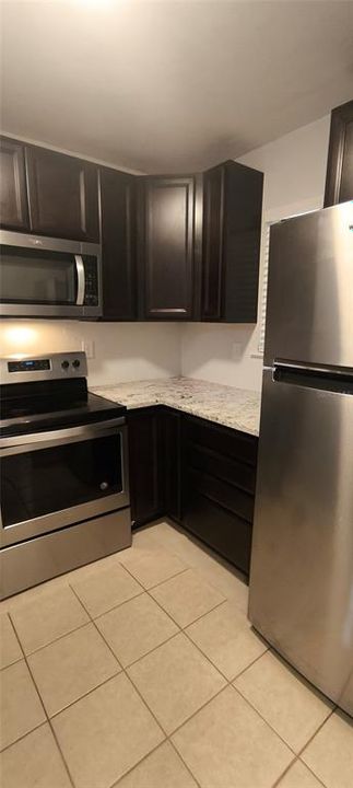 En Venta: $117,500 (2 camas, 2 baños, 874 Pies cuadrados)