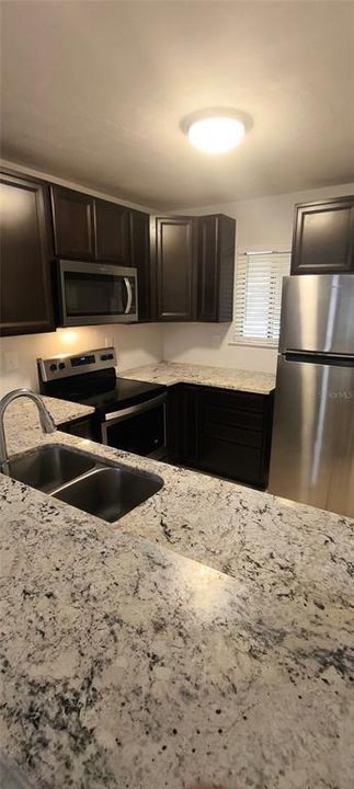 En Venta: $117,500 (2 camas, 2 baños, 874 Pies cuadrados)