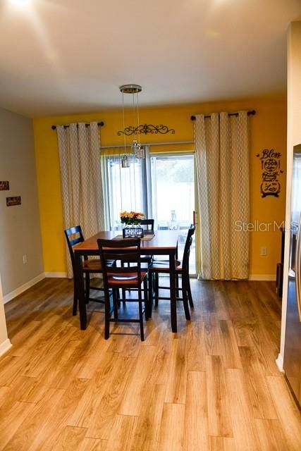 For Sale: $350,000 (4 beds, 2 baths, 1563 Square Feet)
