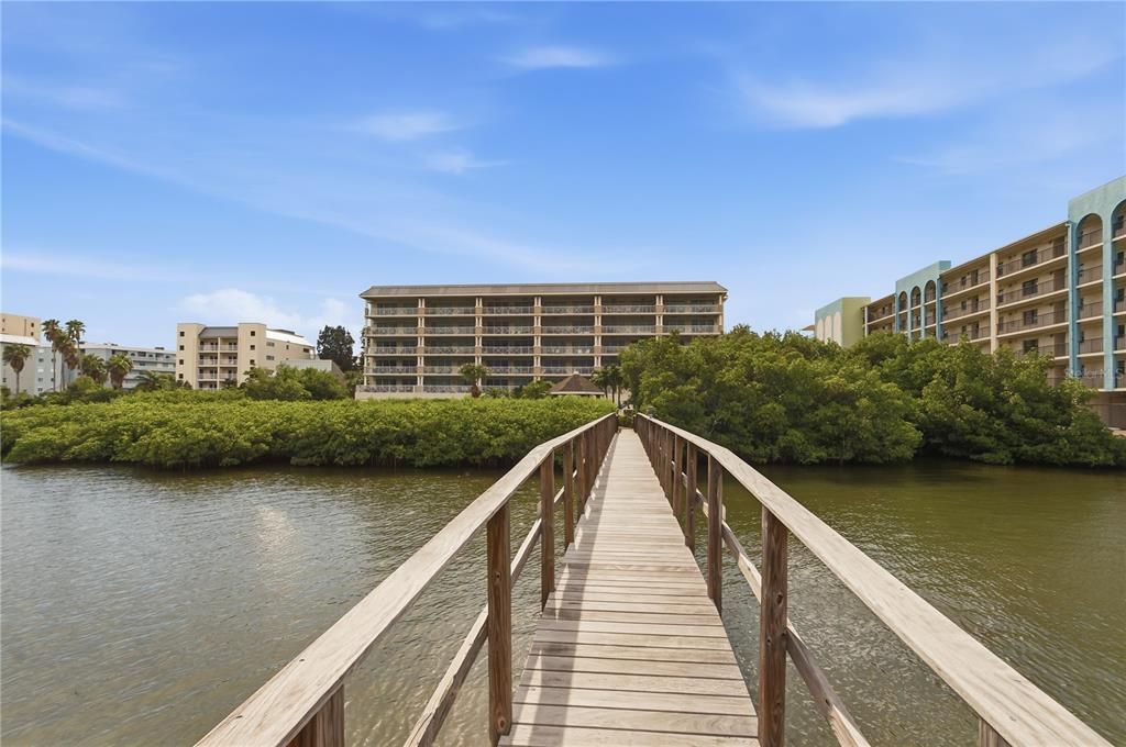 En Venta: $1,220,000 (3 camas, 2 baños, 1560 Pies cuadrados)