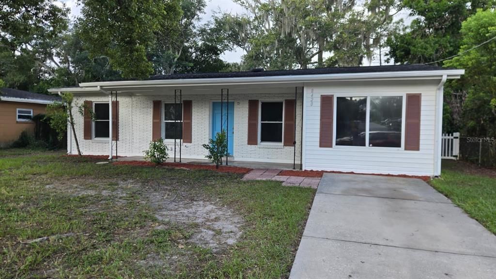 For Sale: $270,000 (3 beds, 2 baths, 1315 Square Feet)