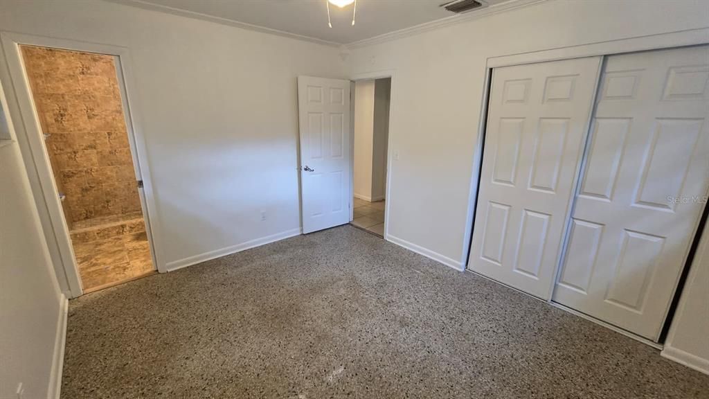 For Sale: $270,000 (3 beds, 2 baths, 1315 Square Feet)