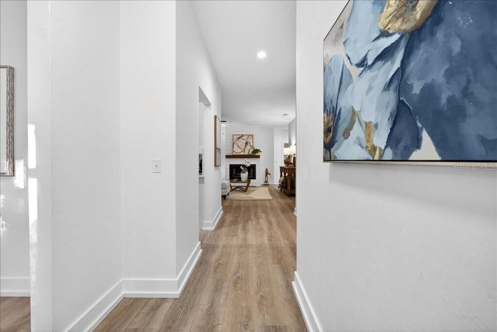 En Venta: $479,900 (3 camas, 2 baños, 2368 Pies cuadrados)