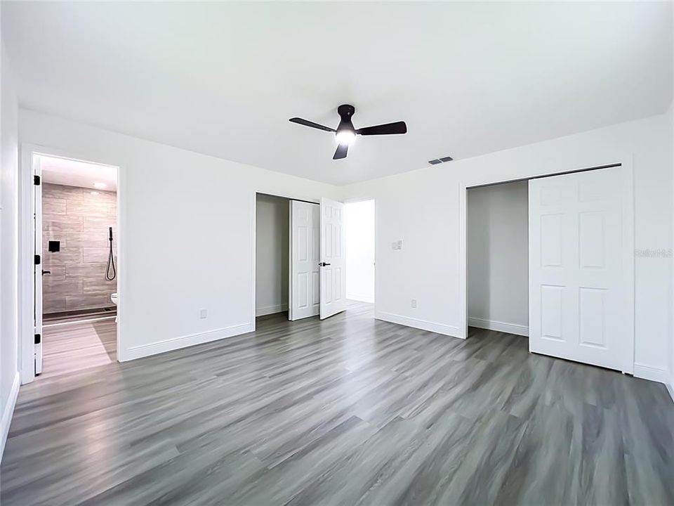 En Venta: $399,900 (4 camas, 2 baños, 1727 Pies cuadrados)