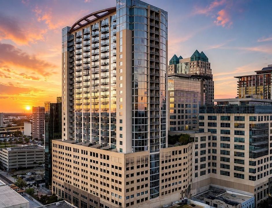 For Sale: $349,995 (2 beds, 2 baths, 1263 Square Feet)