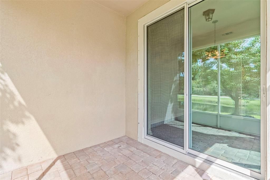 En Venta: $325,000 (3 camas, 2 baños, 1619 Pies cuadrados)