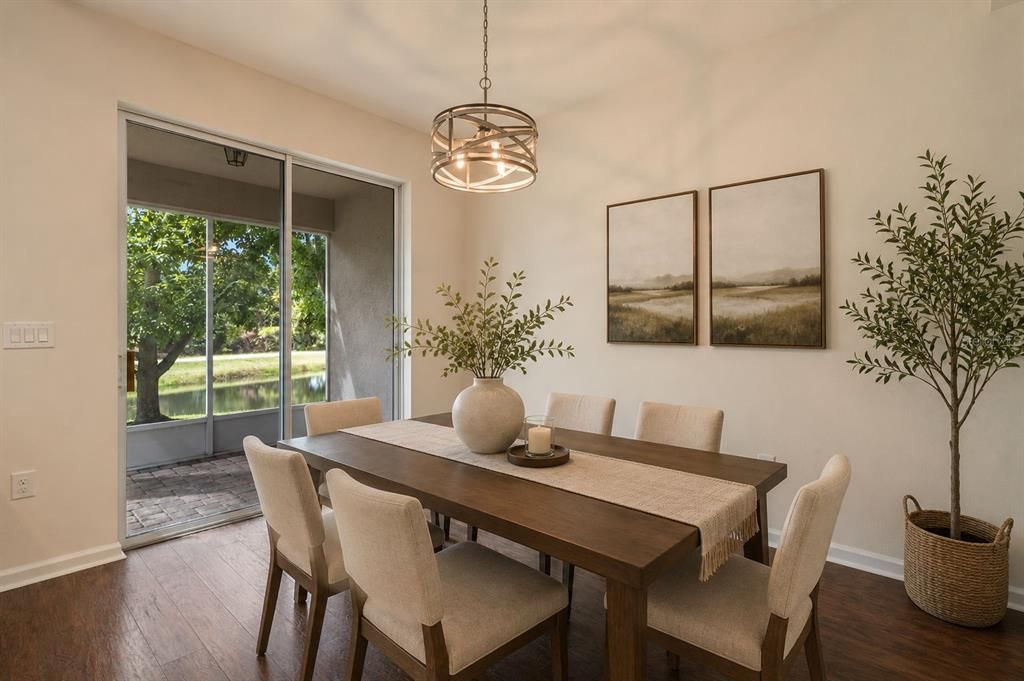 En Venta: $325,000 (3 camas, 2 baños, 1619 Pies cuadrados)
