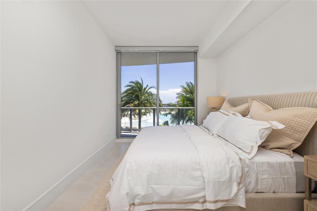 En Renta: $18,500 (3 camas, 3 baños, 3201 Pies cuadrados)