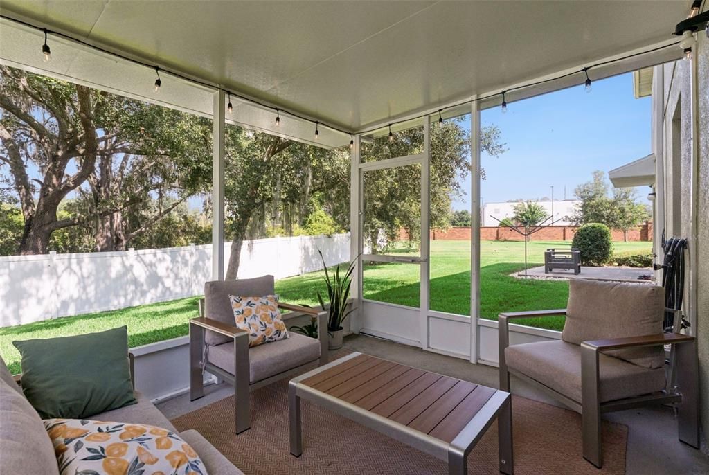 For Rent: $2,600 (3 beds, 2 baths, 1701 Square Feet)