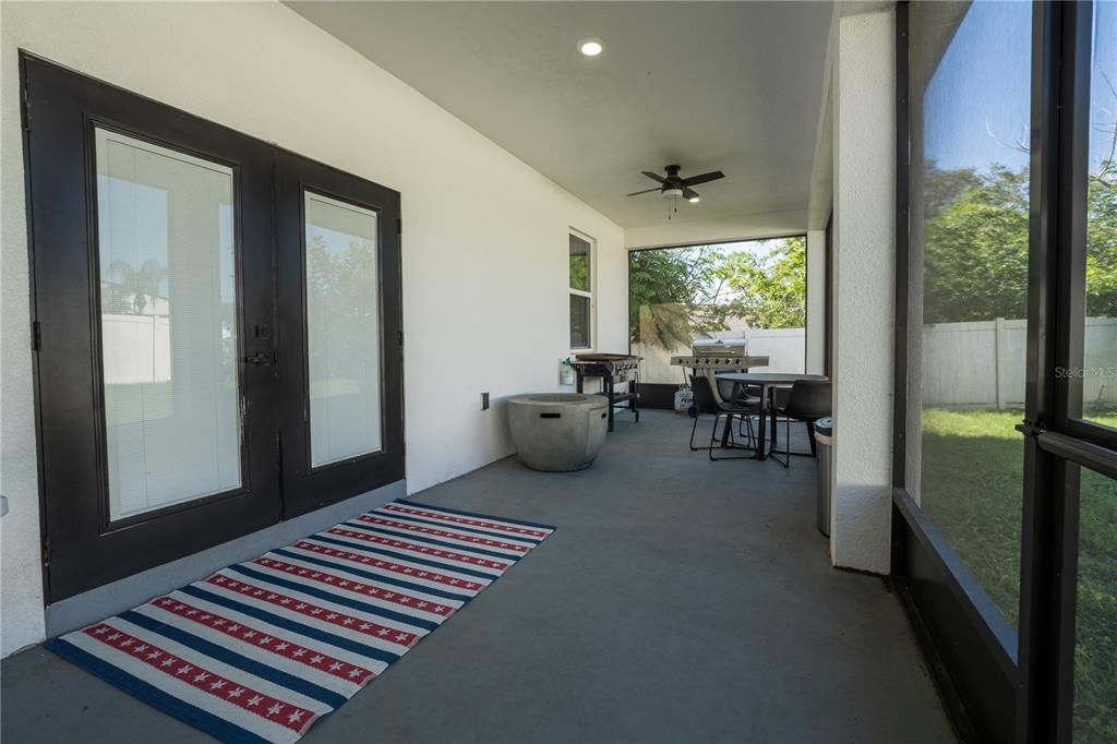 En Venta: $315,000 (4 camas, 2 baños, 1710 Pies cuadrados)
