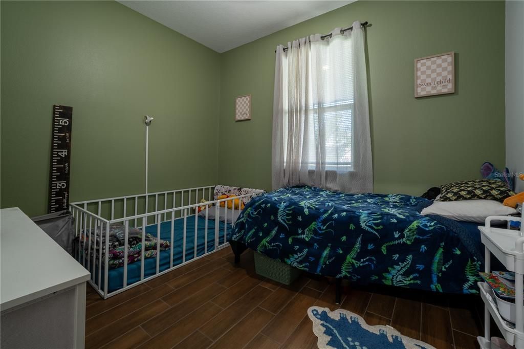 En Venta: $315,000 (4 camas, 2 baños, 1710 Pies cuadrados)