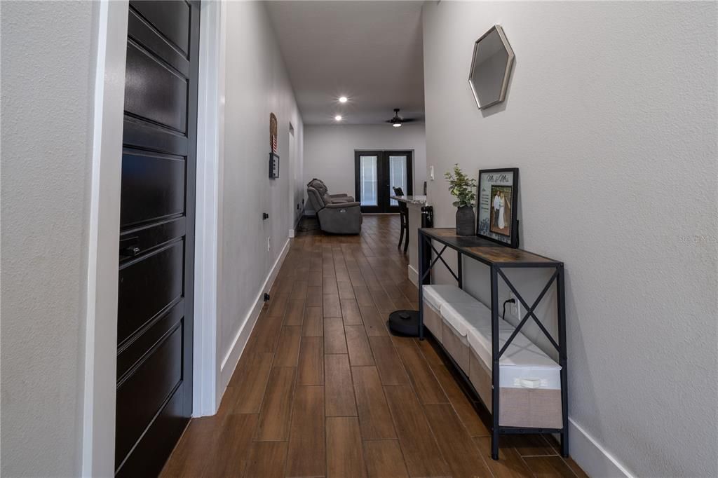 En Venta: $315,000 (4 camas, 2 baños, 1710 Pies cuadrados)